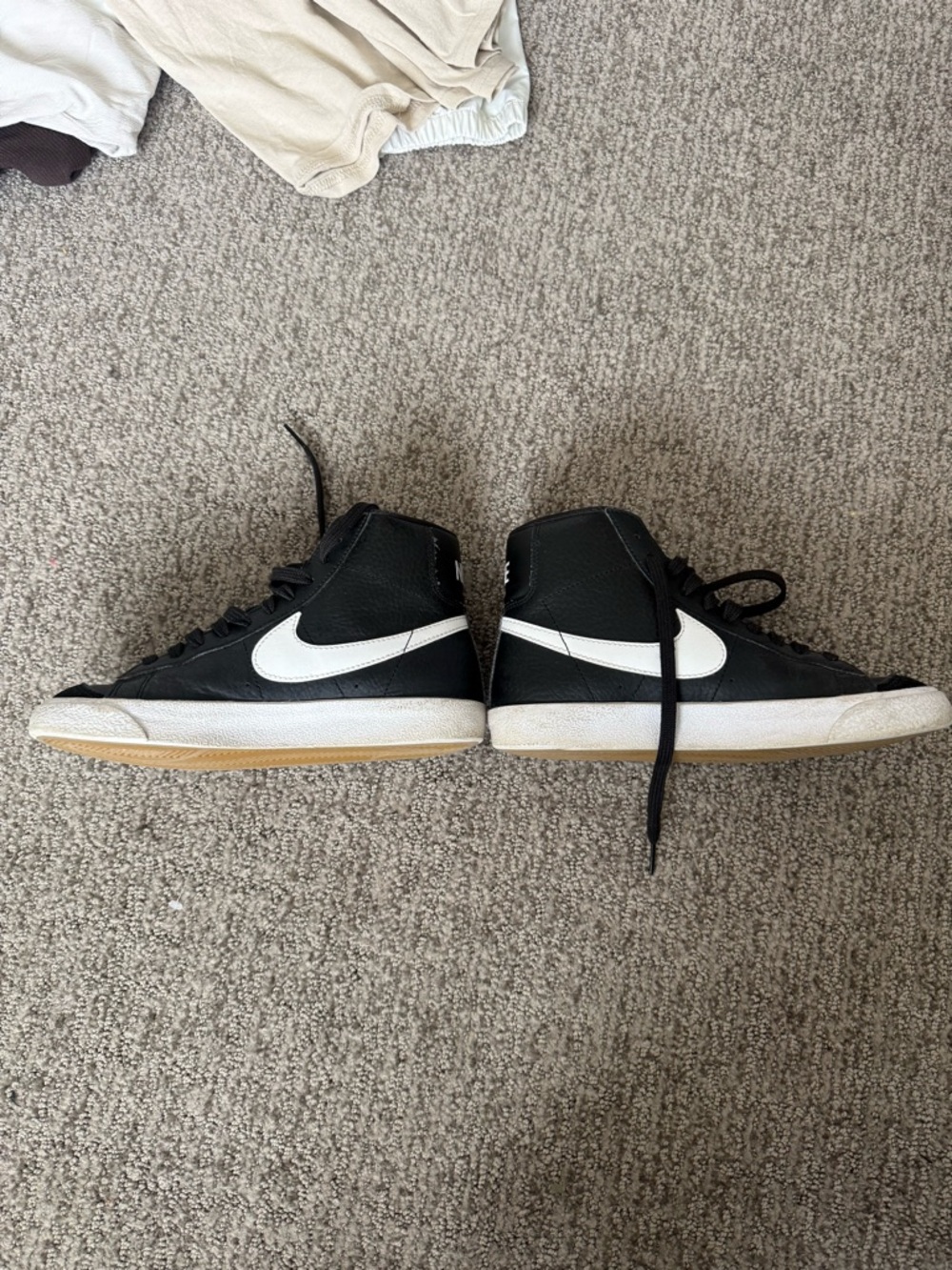 Nike Black & White Mid-Top Sneakers 4Y